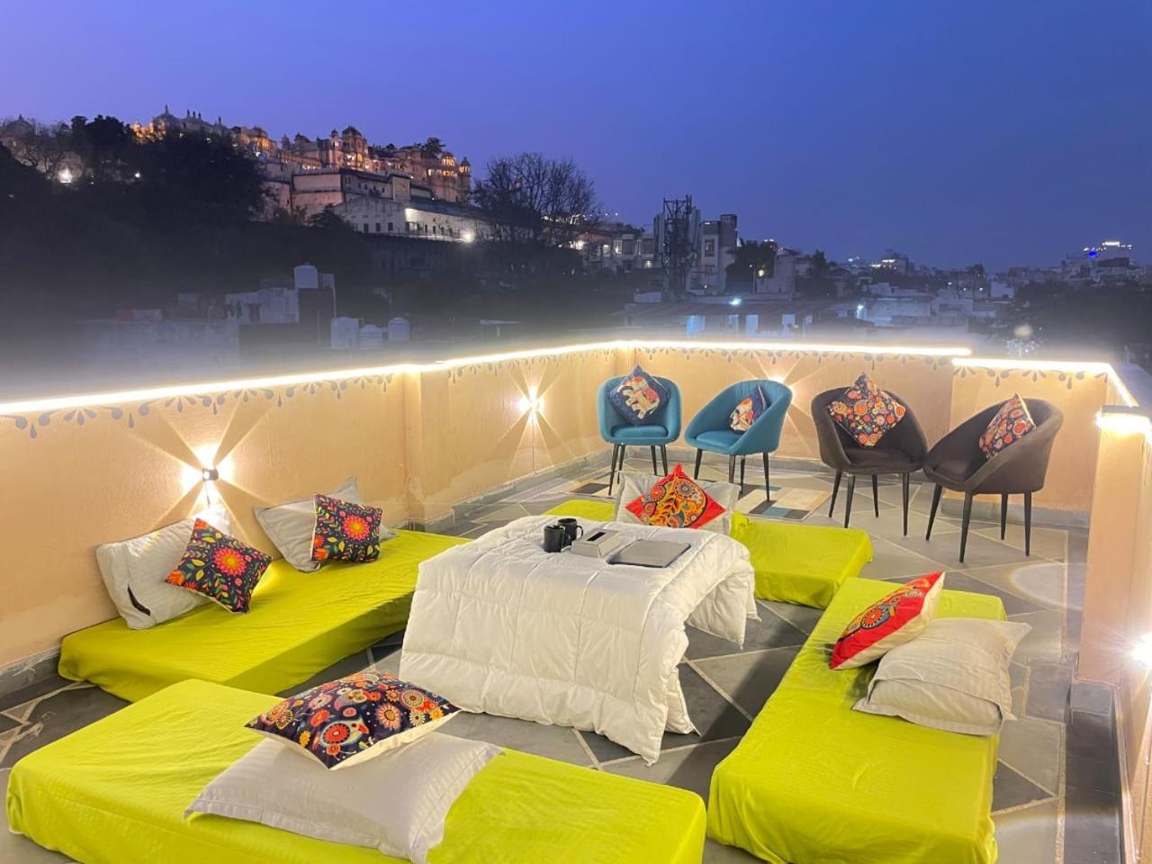 Funky Backpackers Hotel Udaipur Exterior foto