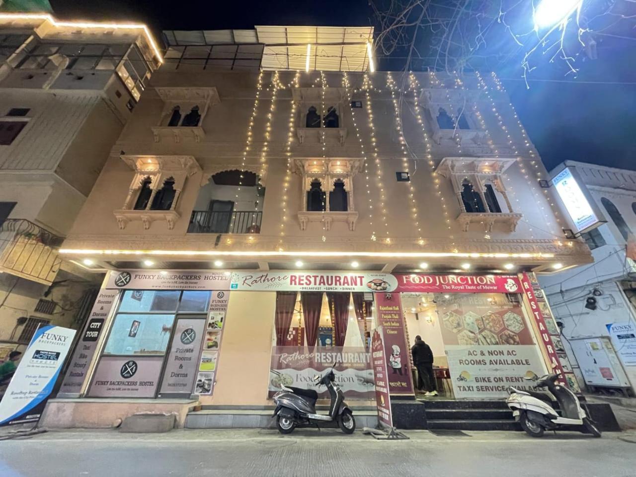 Funky Backpackers Hotel Udaipur Exterior foto